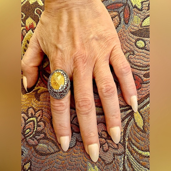 Ctirine filigree sterling silver  ring w/ cubic zirconia stones 💛 - Picture 2 of 8